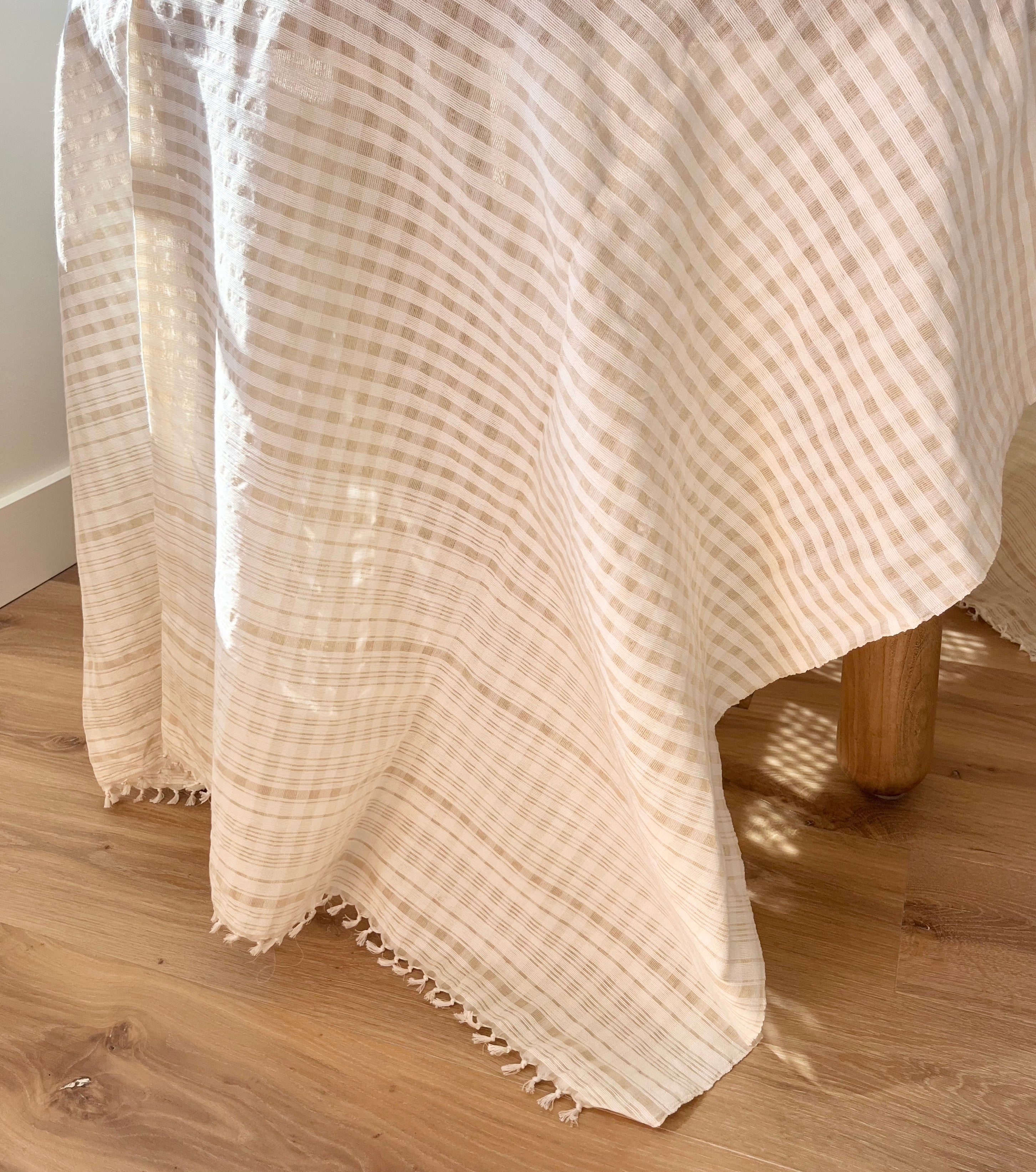 Agetina Tablecloth - Image 3