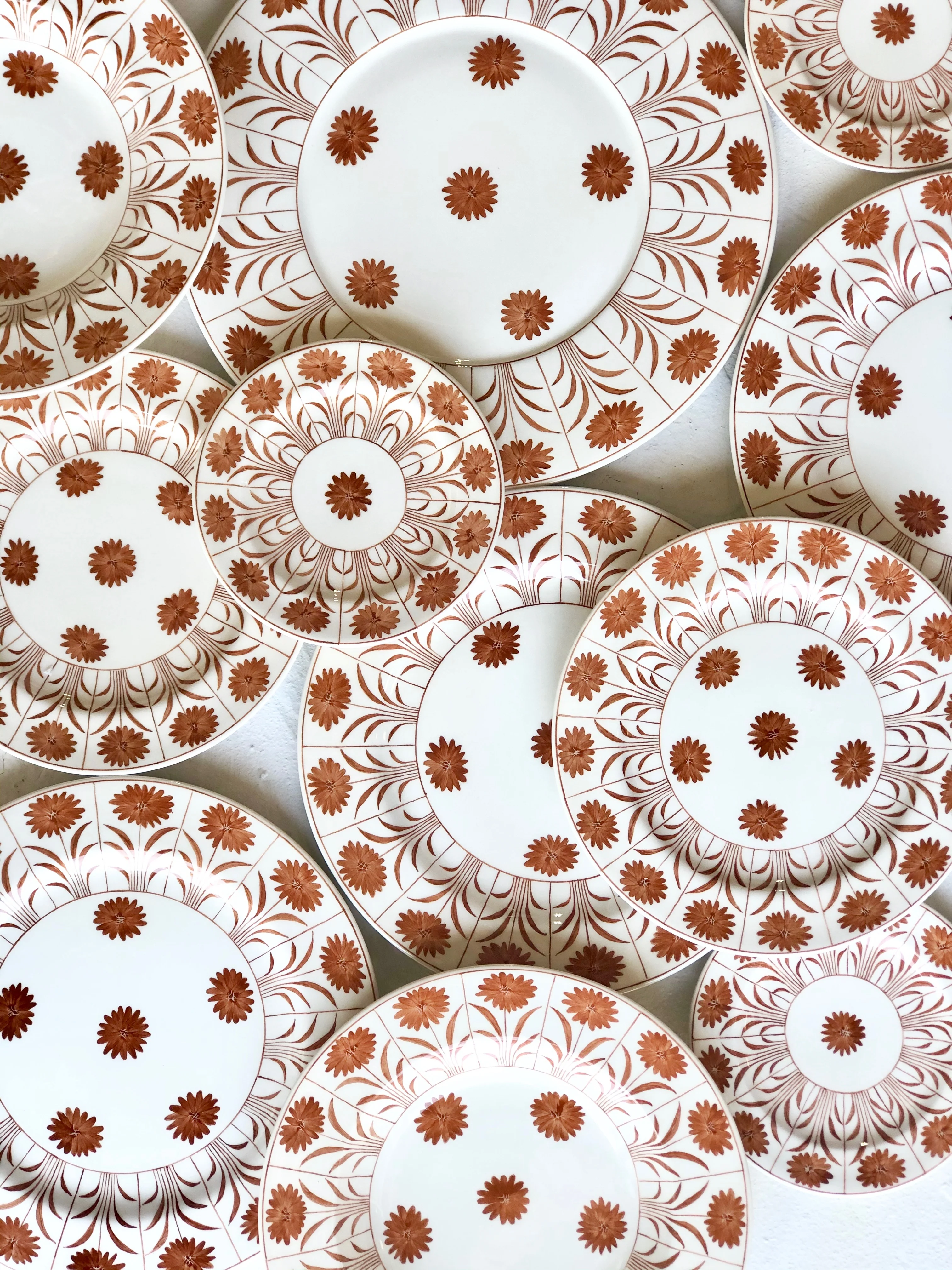 Amber Daisy Salad Plate - Image 5