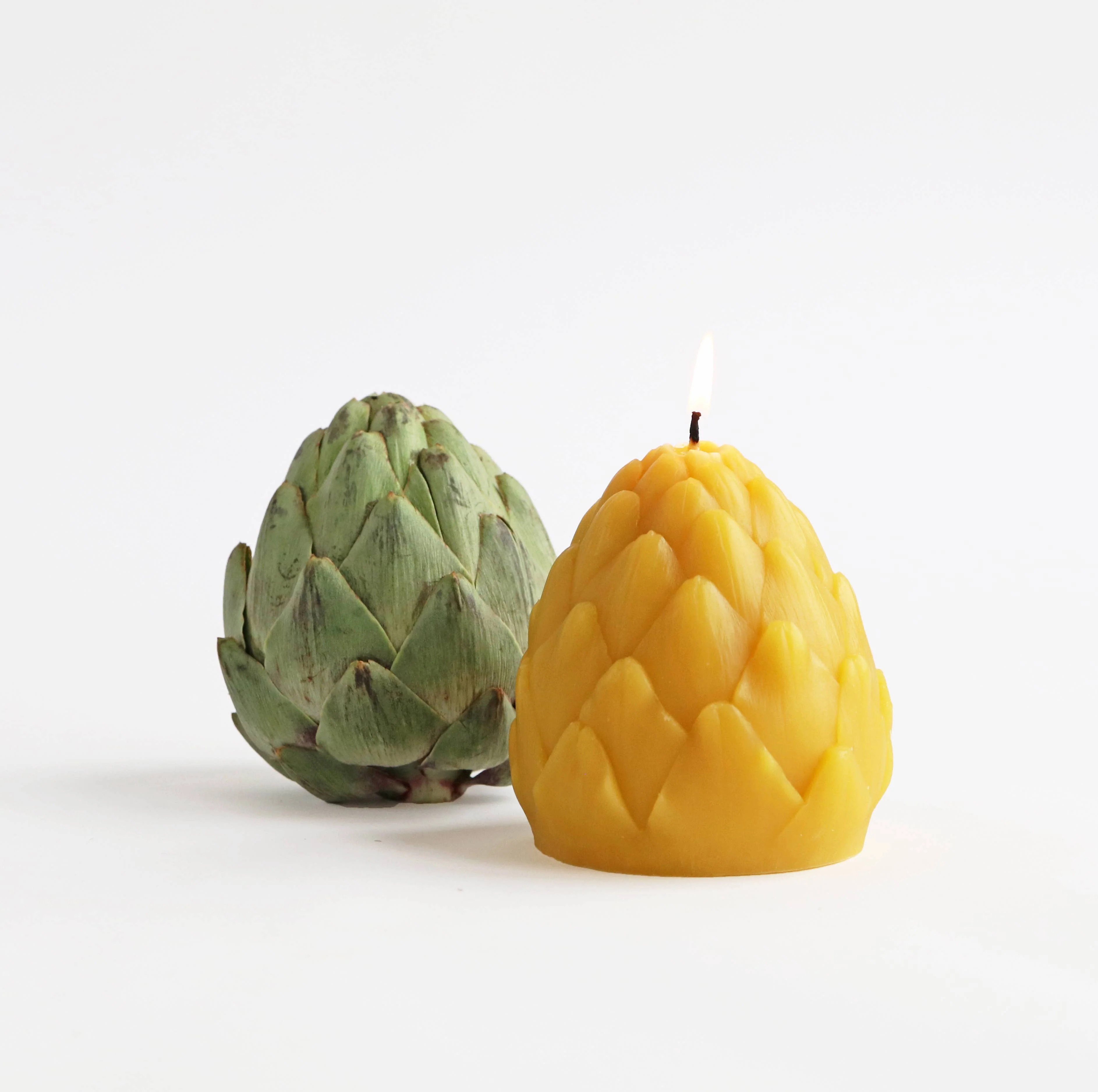 Artichoke Beeswax Candle - Green - Image 6