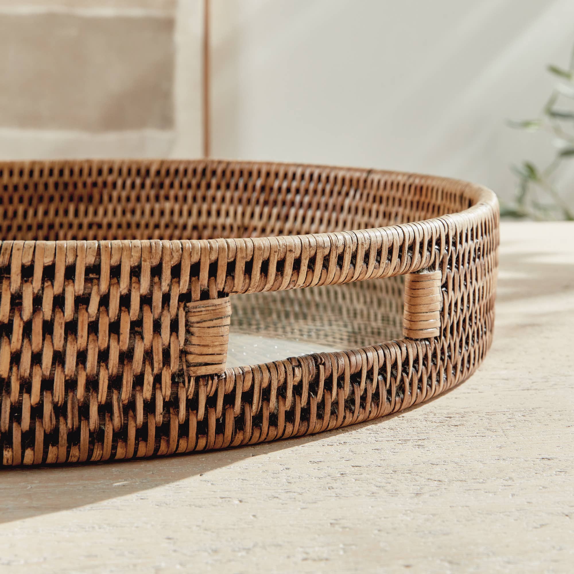 Chesapeake Round Tray - Image 5