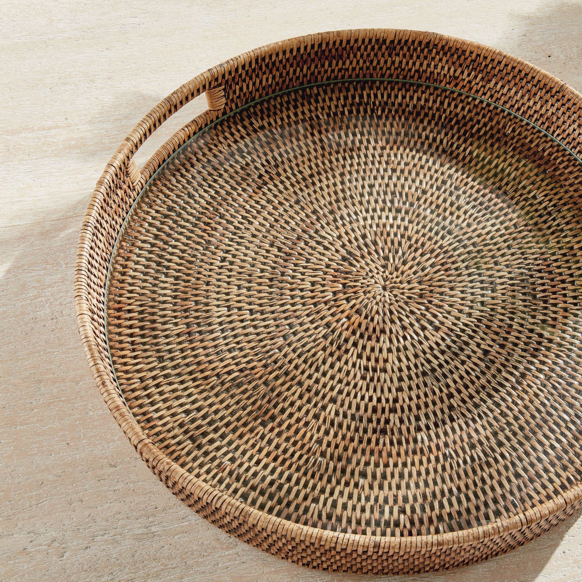 Chesapeake Round Tray - Image 6