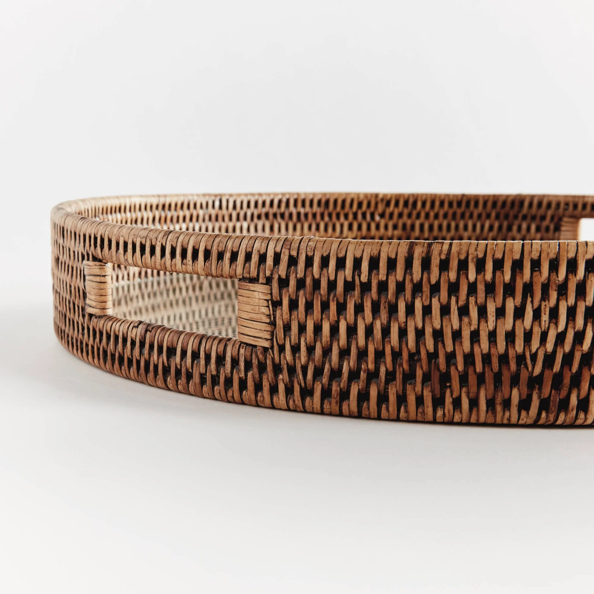 Chesapeake Round Tray - Image 8