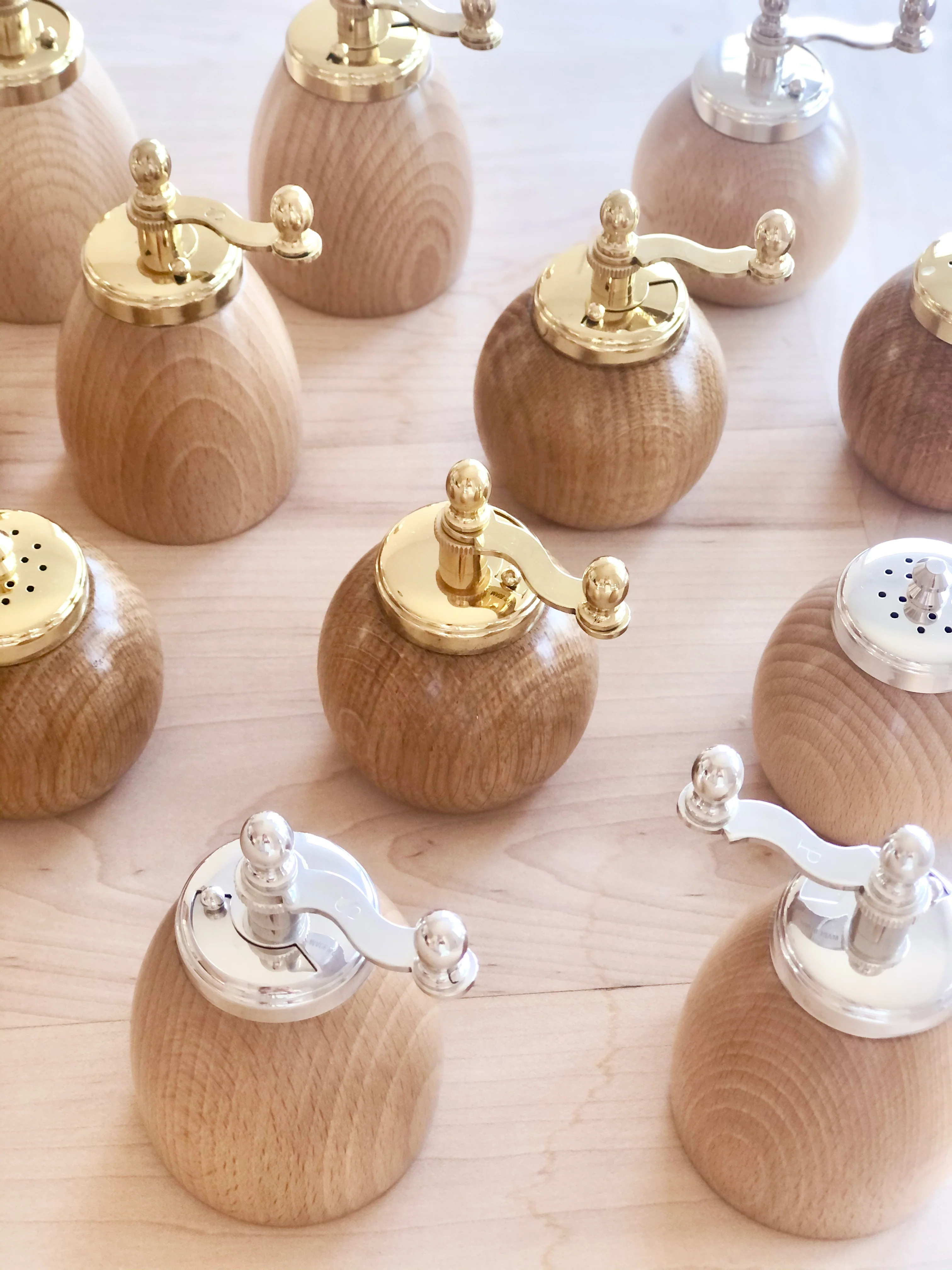 Nina Salt & Pepper Mills - Beech & Silver - Image 3