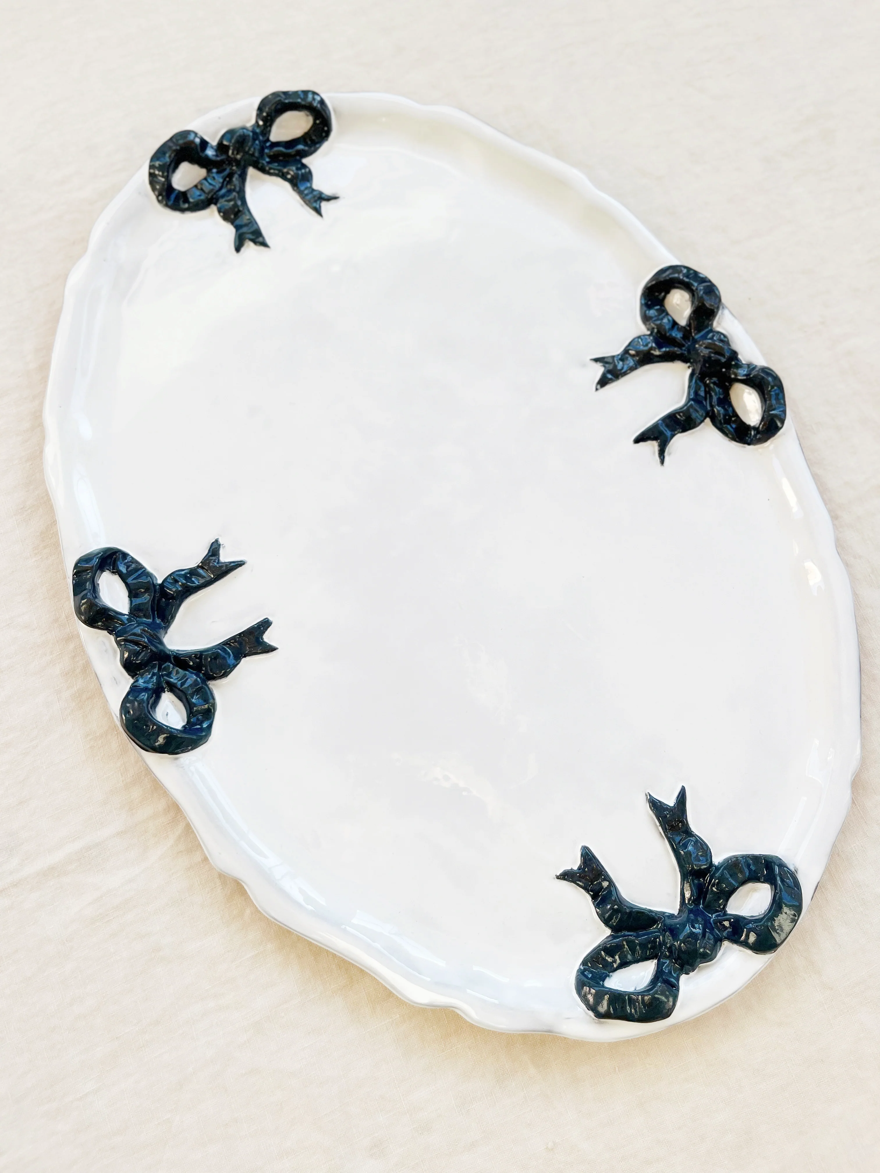 Colette Edition Oval Platter - Marine Blue Bow - Image 2
