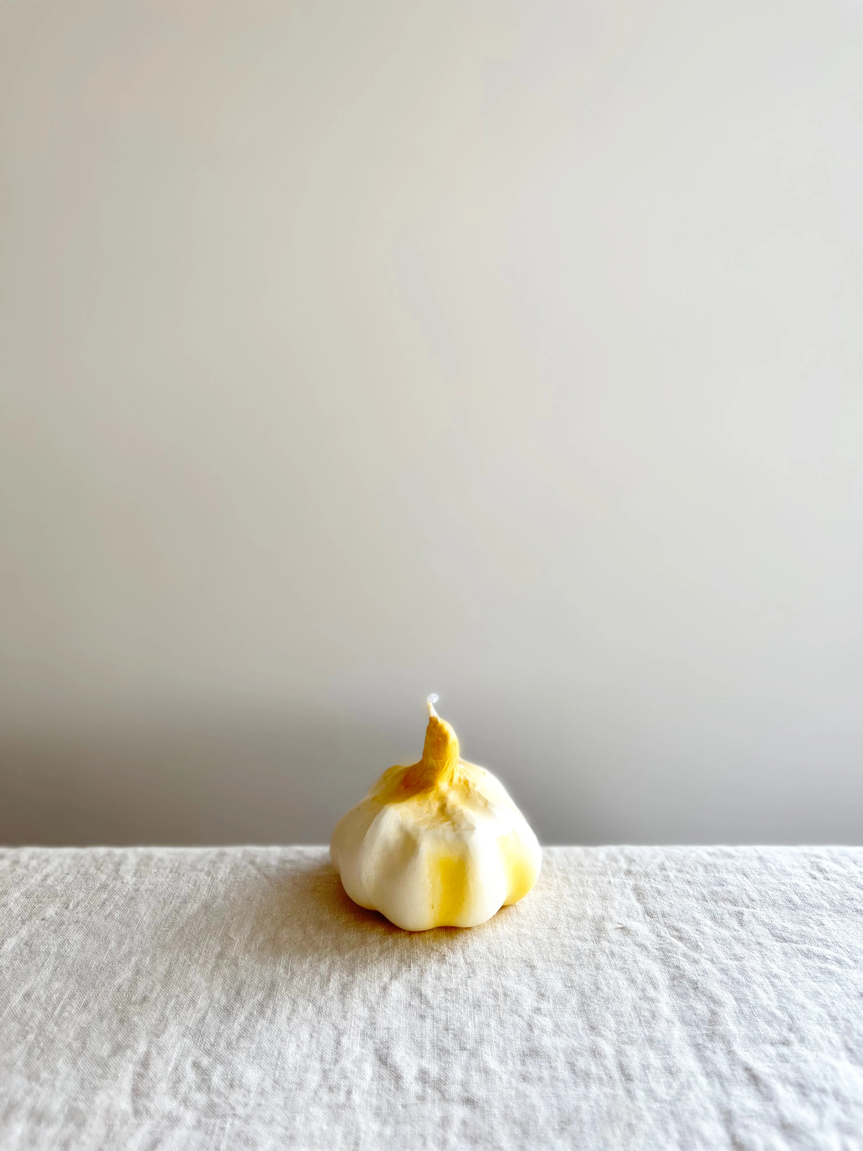 Garlic Candle - Image 2