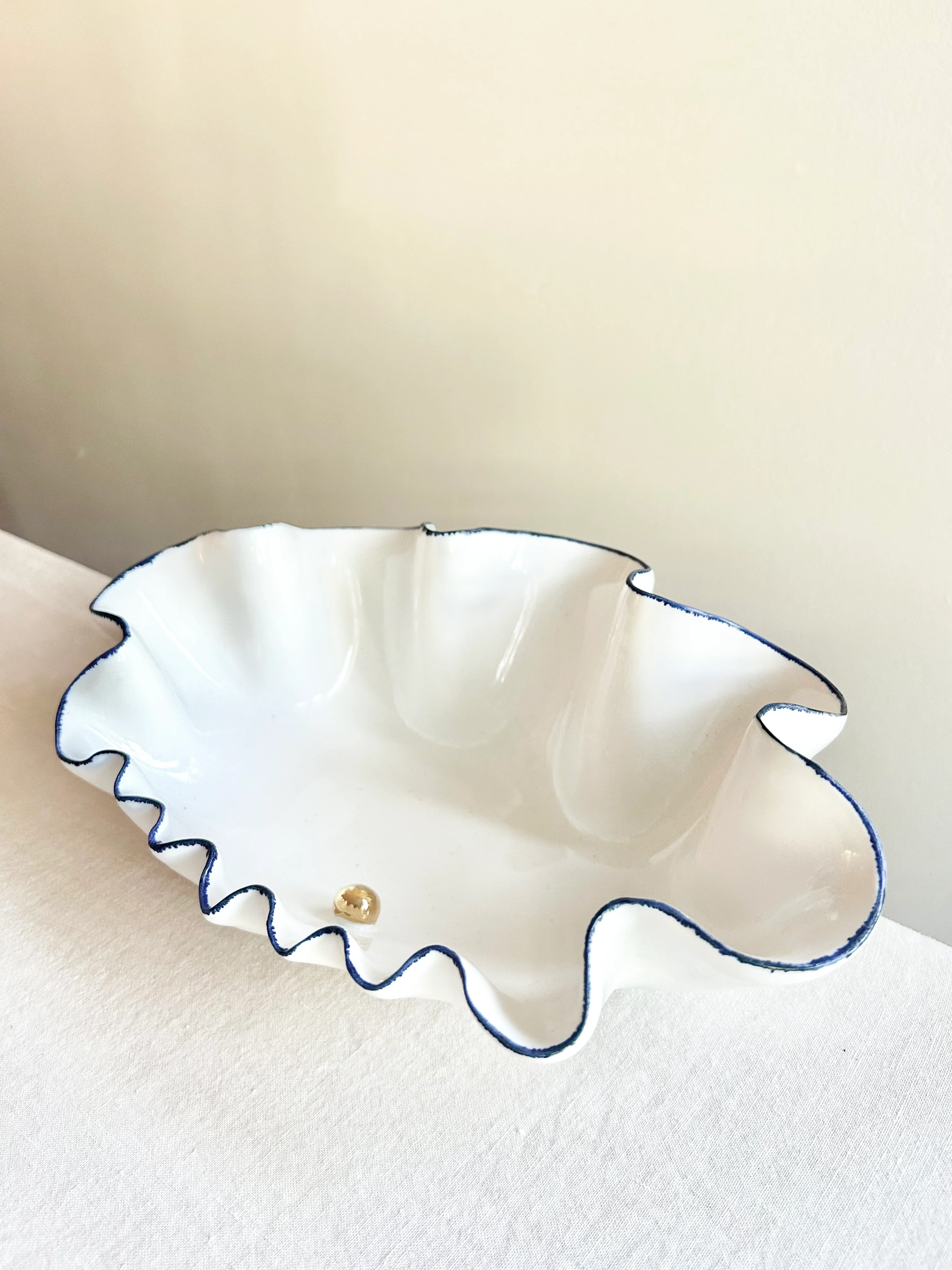 Giant Clam Shell Dish - Image 4