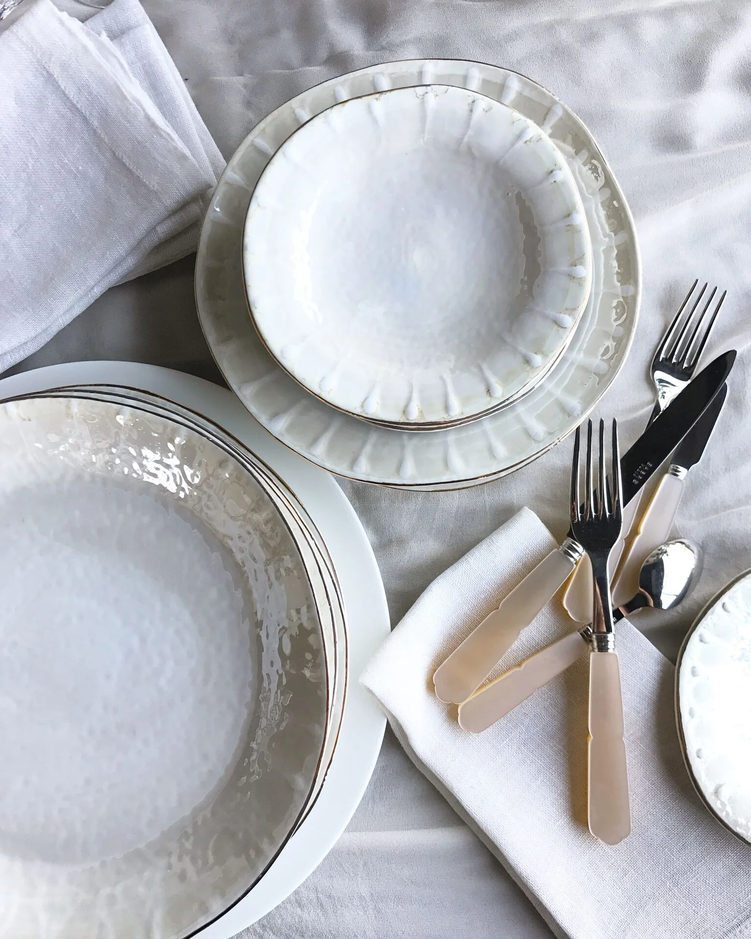 Gustave Pearl Flatware - 5 piece set - Image 6