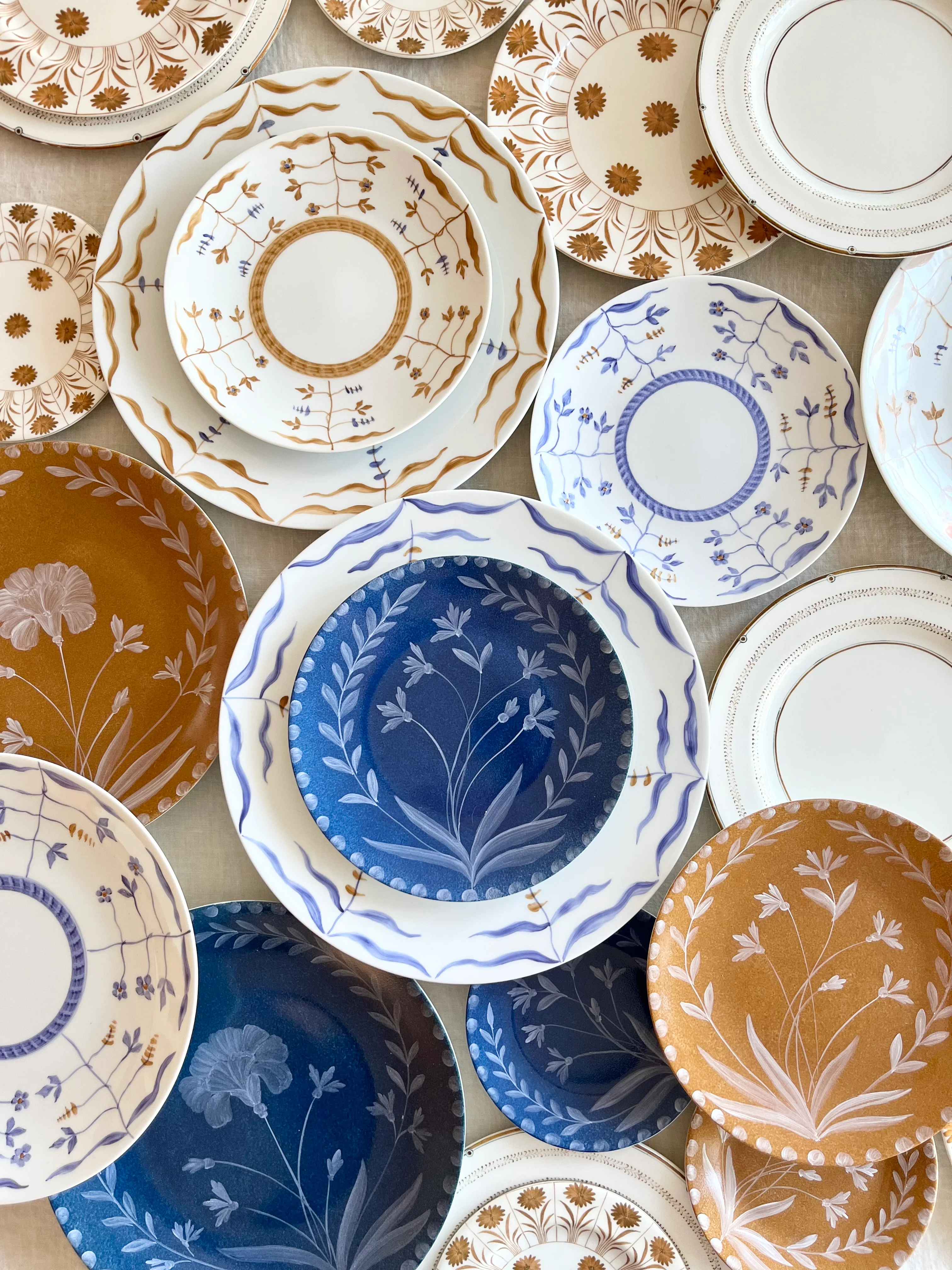 Lapis Bloom Bread Plate - S/4 - Image 2