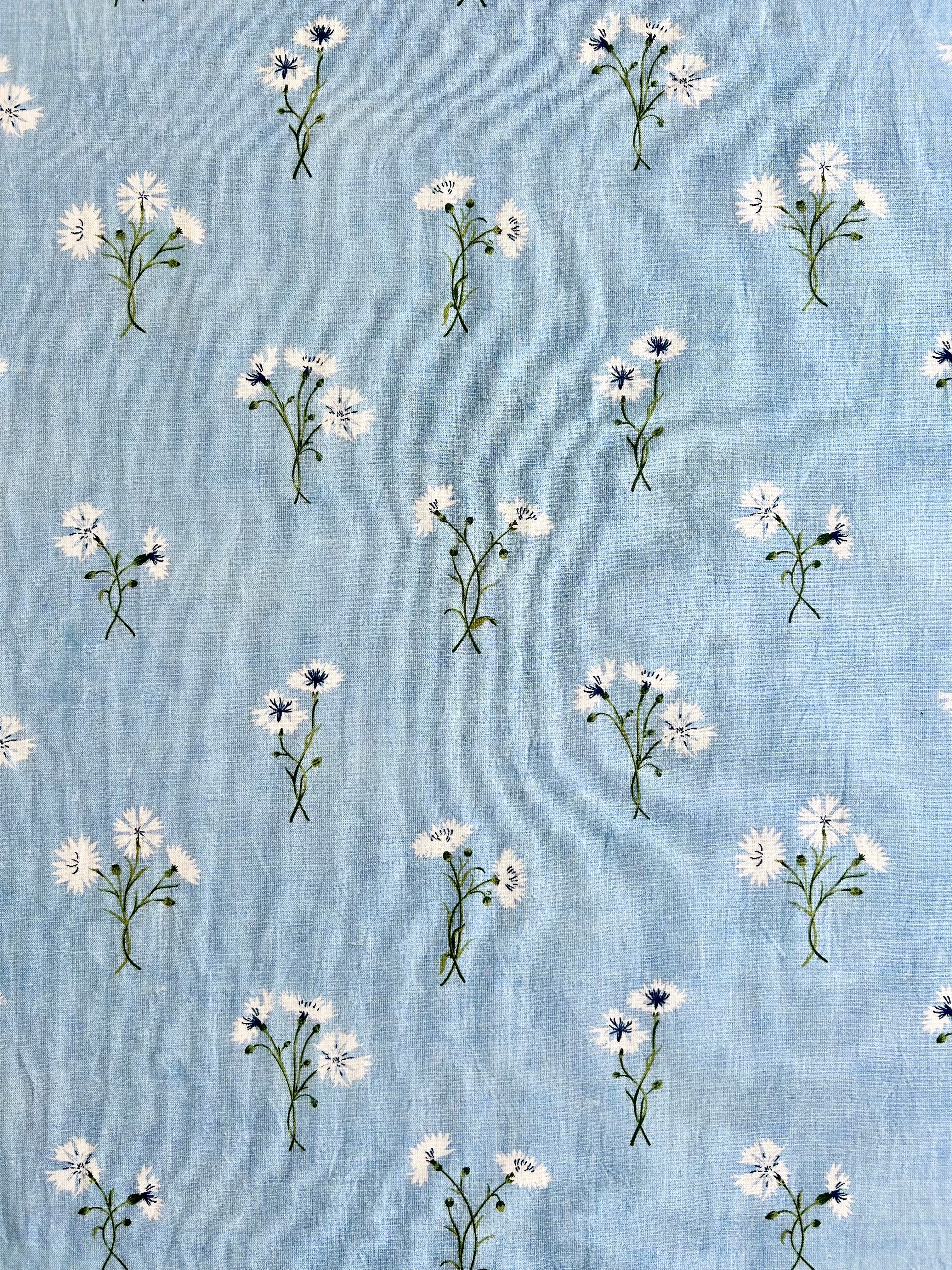 Louisa Cornflower Tablecloth - Delphinium - Image 4