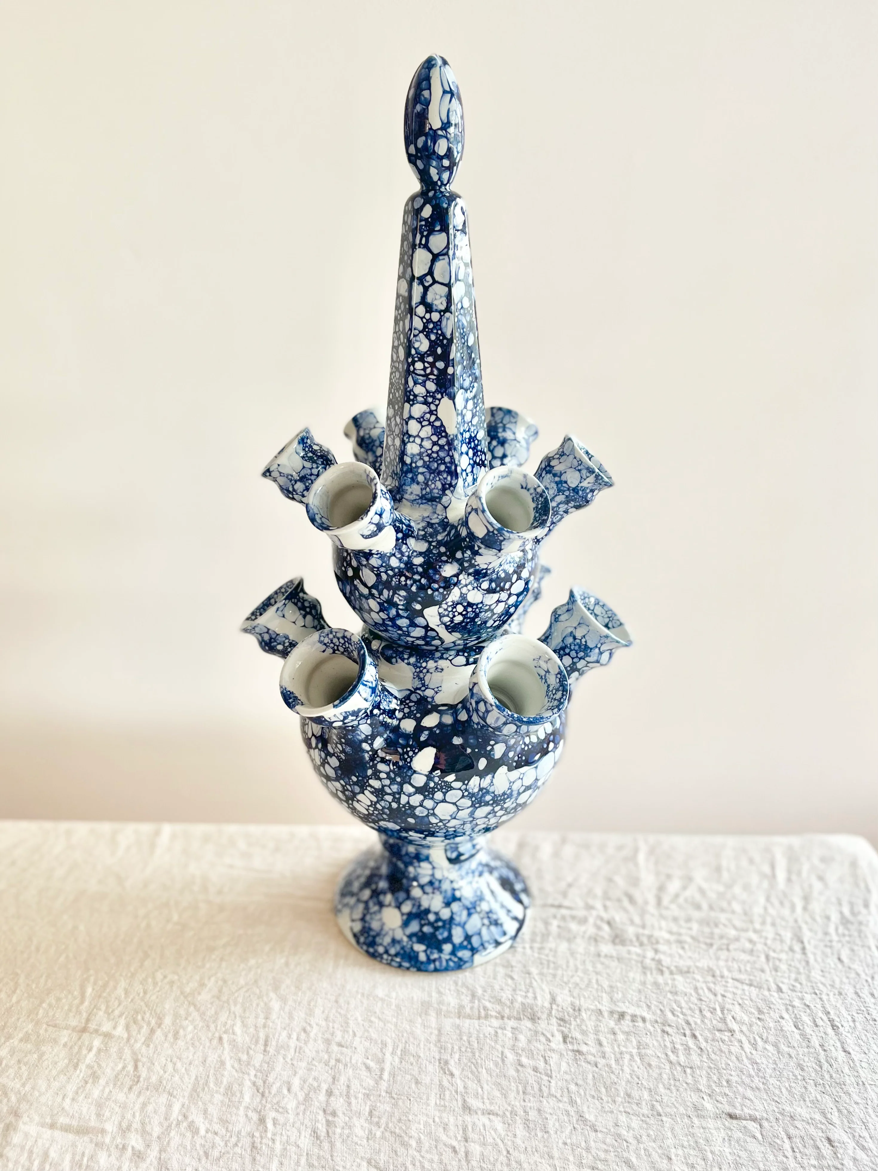 Marbled Tiered Tulipiere - Obelisk 22" - Image 2