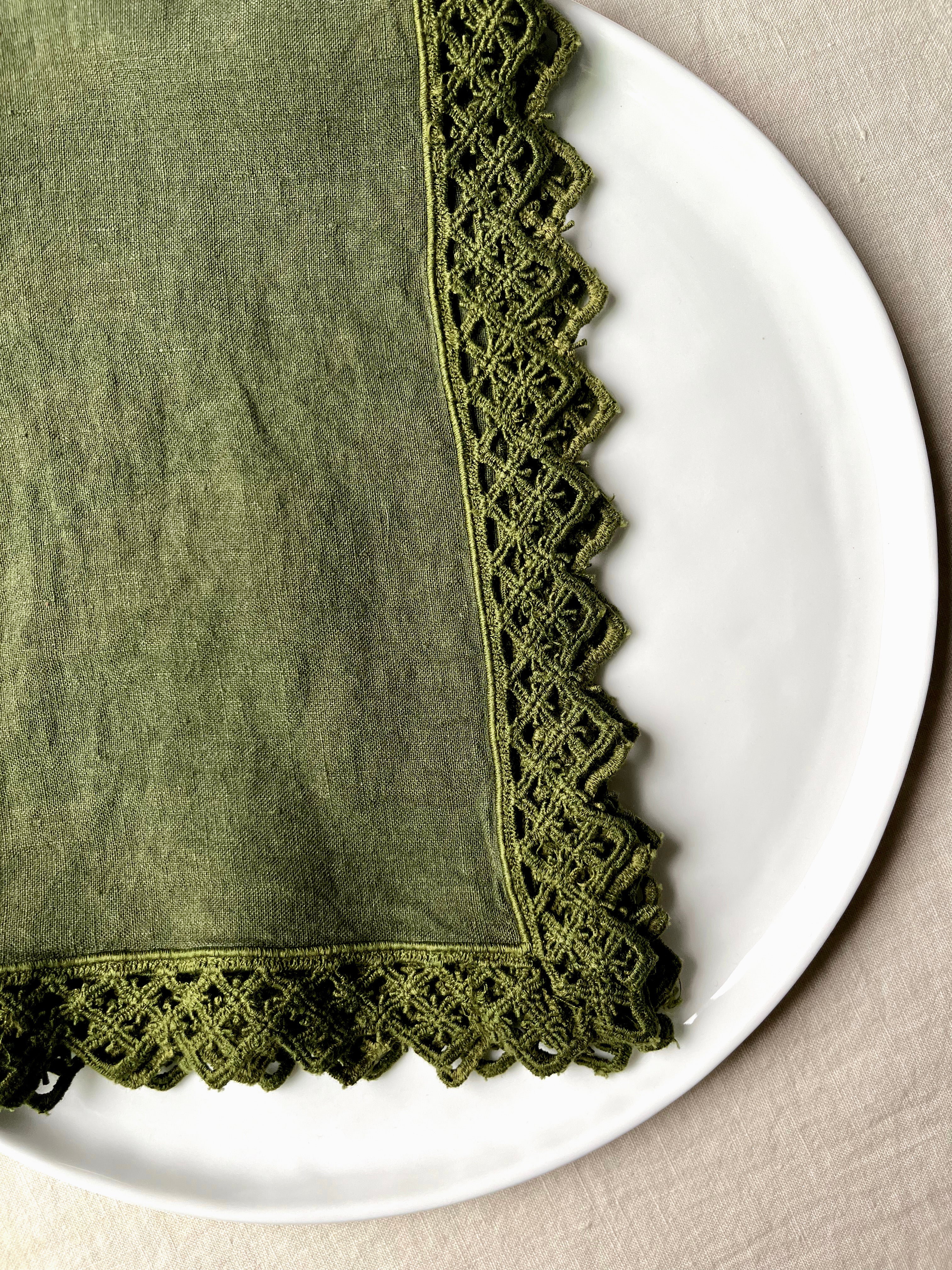 Milano Macrame Napkins - Moss - Image 3