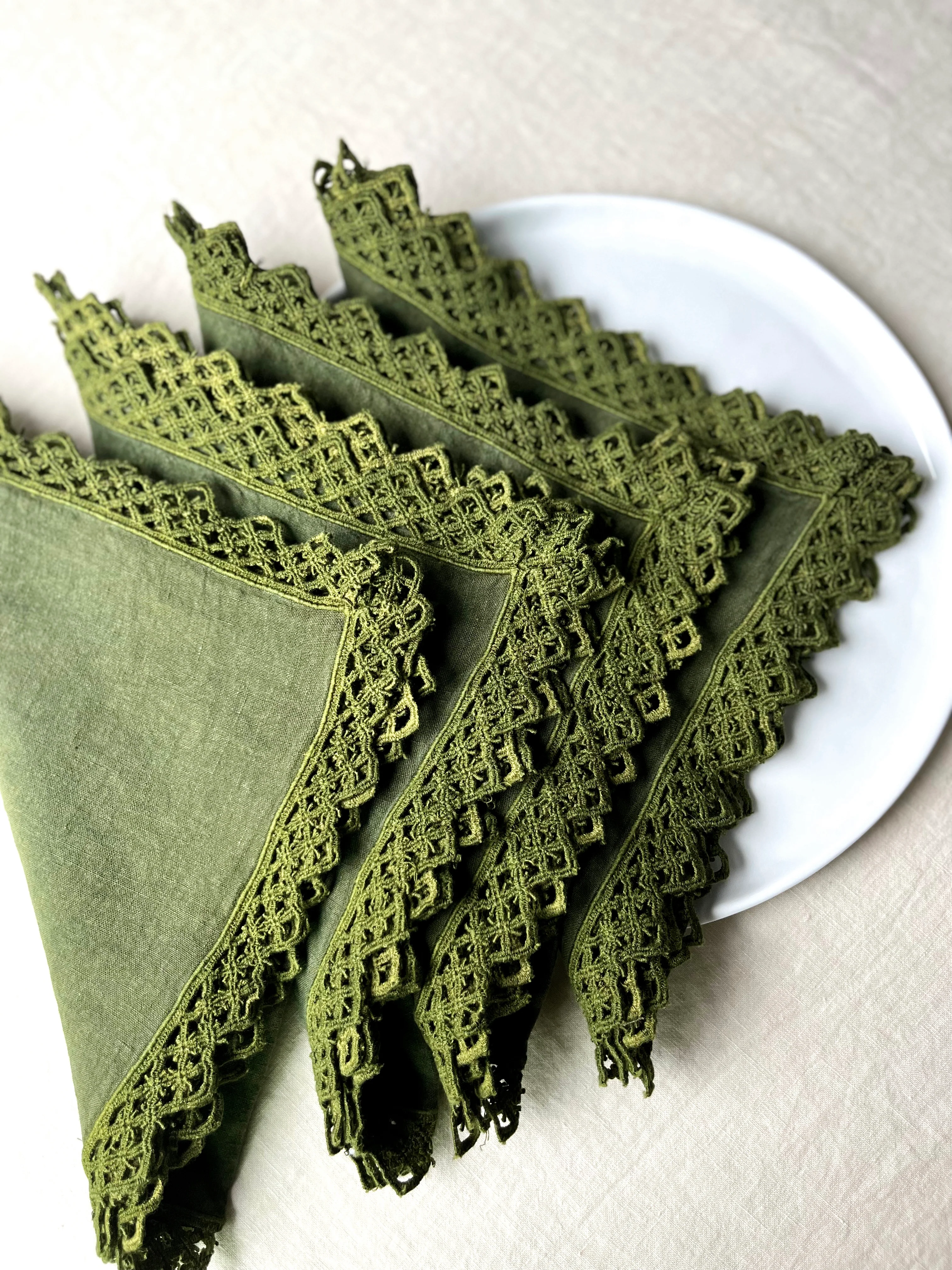 Milano Macrame Napkins - Moss - Image 5