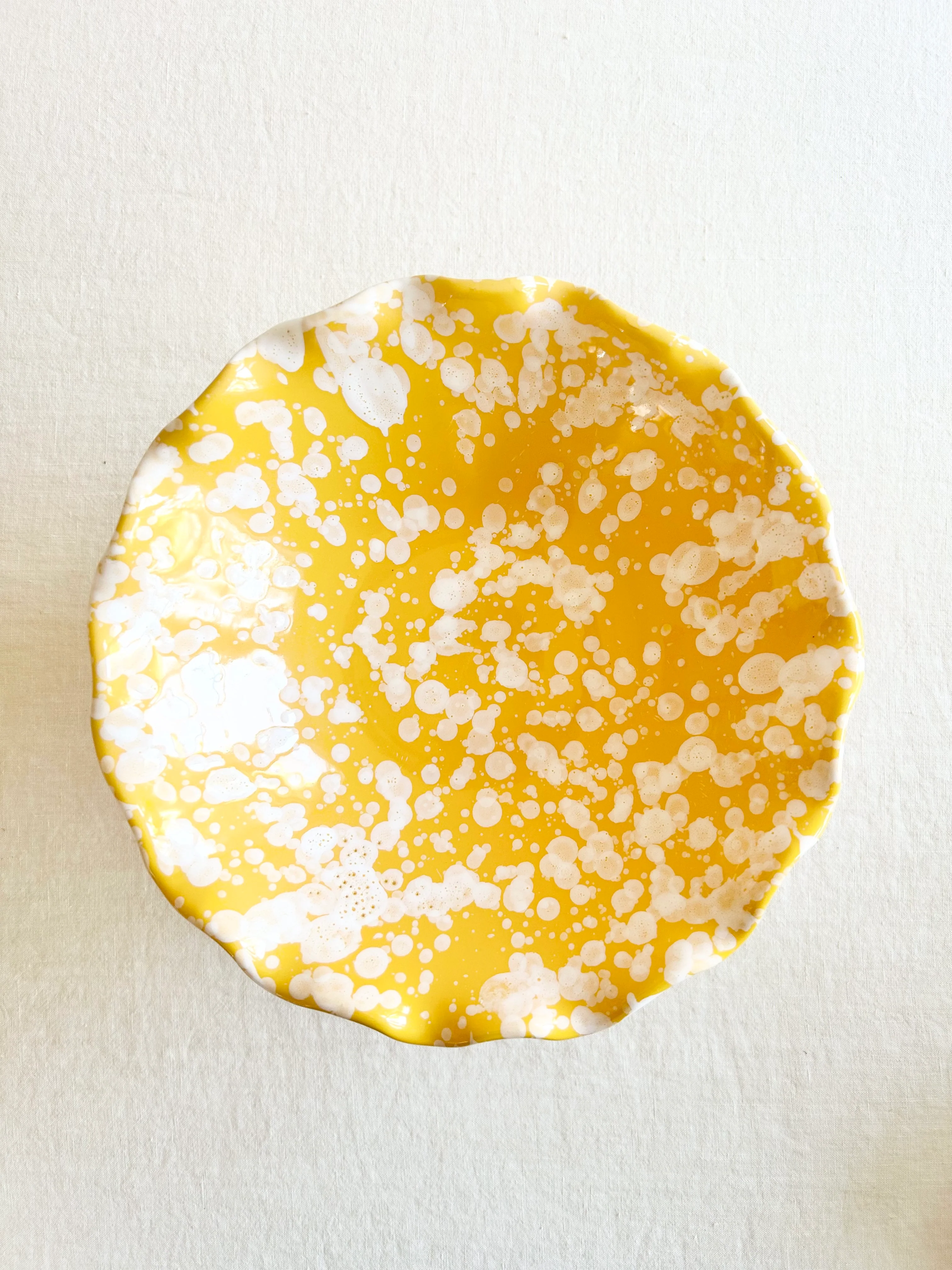 Pompeii Scalloped Compote - Yolk  - 9" - Image 2