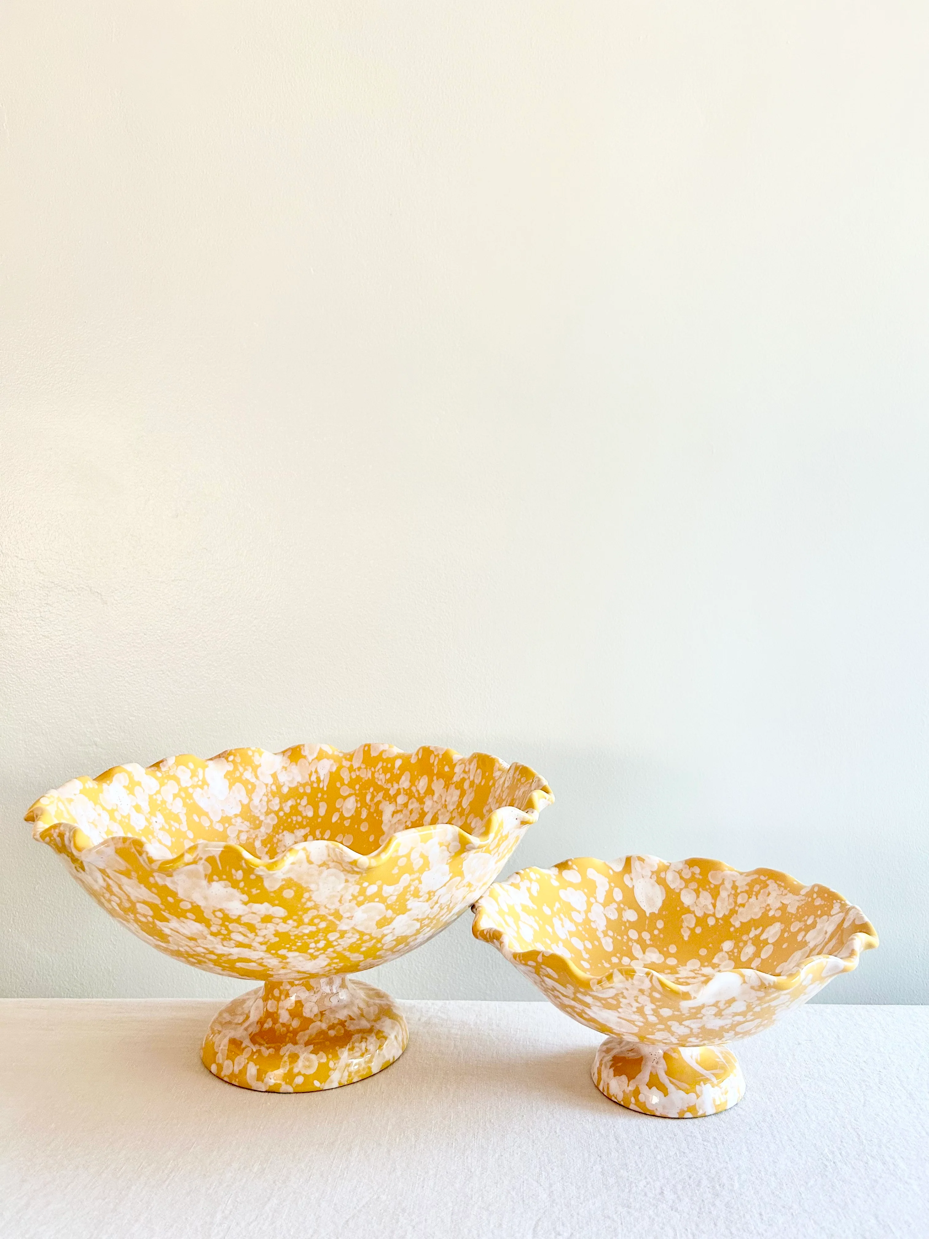 Pompeii Scalloped Compote - Yolk  - 9" - Image 4