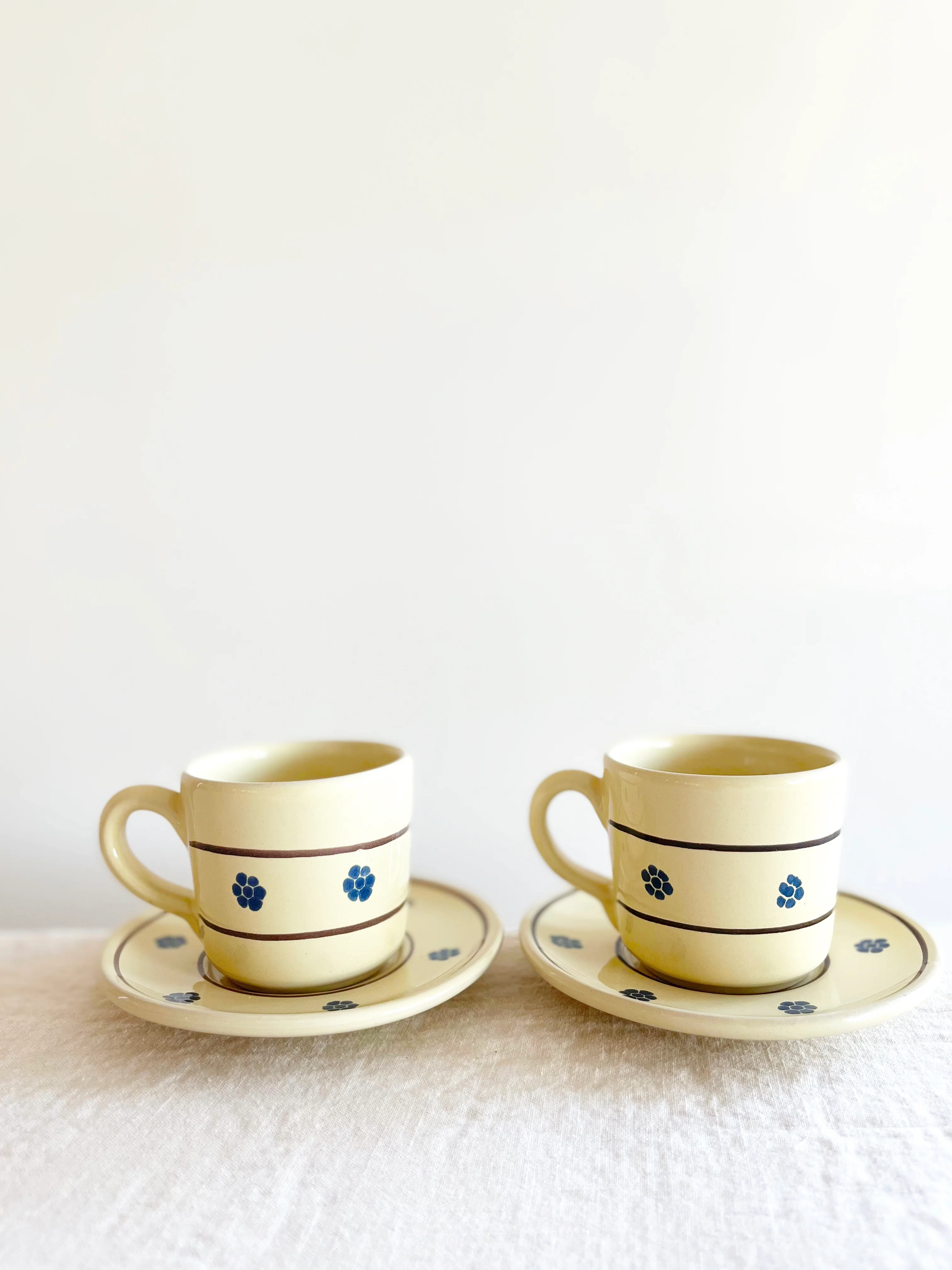 Rigo e Stella Espresso Cup & Saucer - Classic - S/2 - Image 3