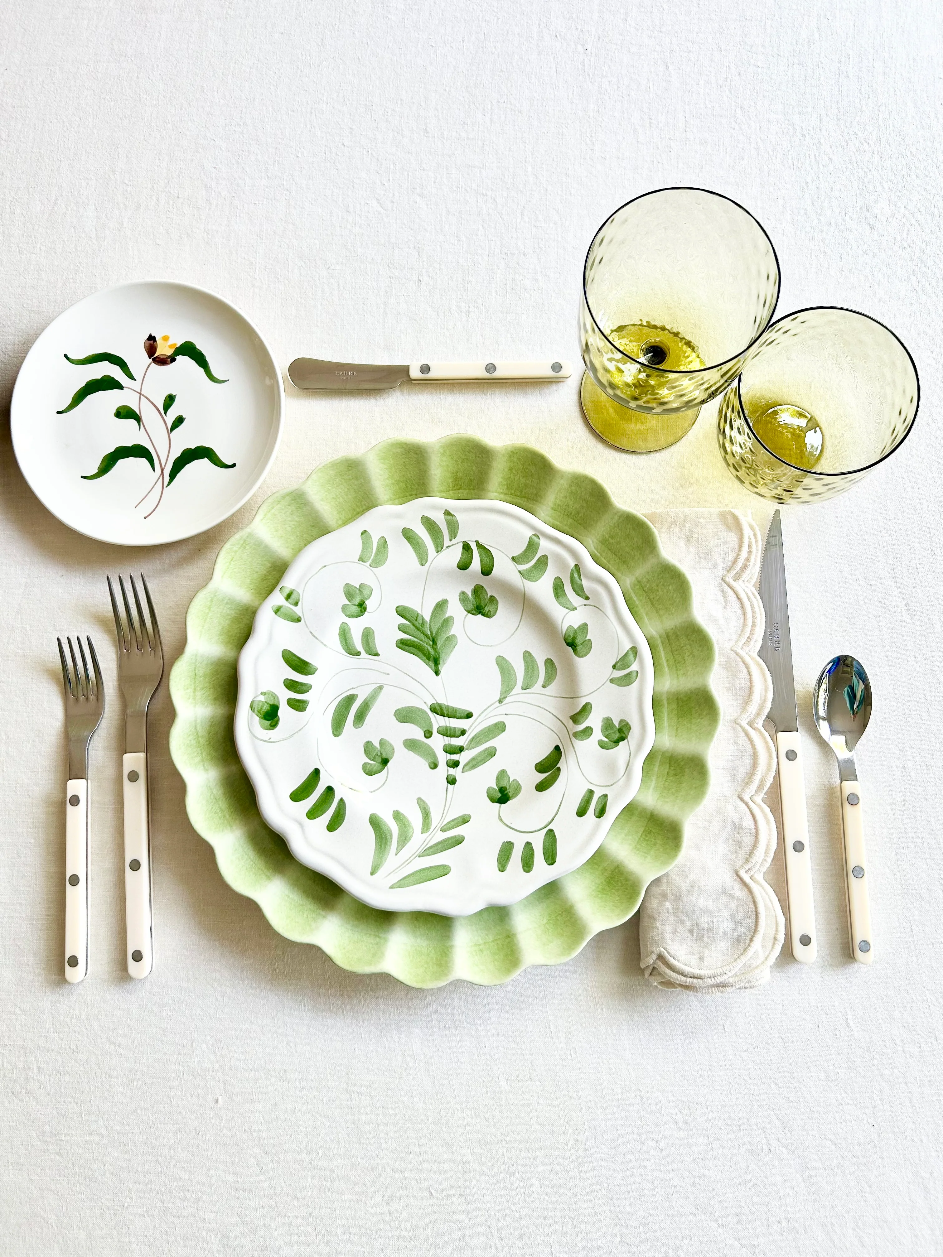Oyster Dinnerware - Spring Green S/4 - Image 4