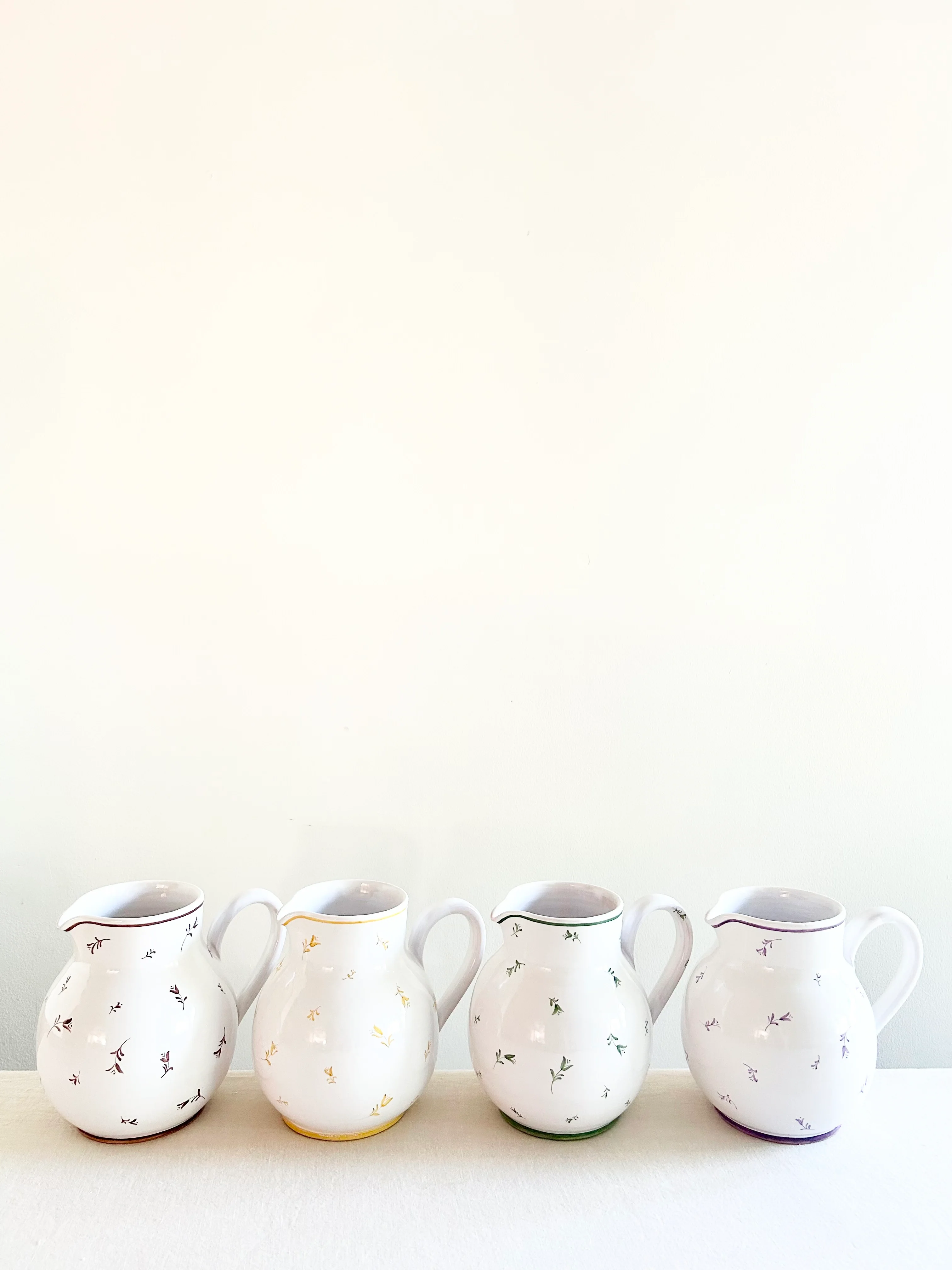 Sainte Marie Pitcher - Jaune - Image 3