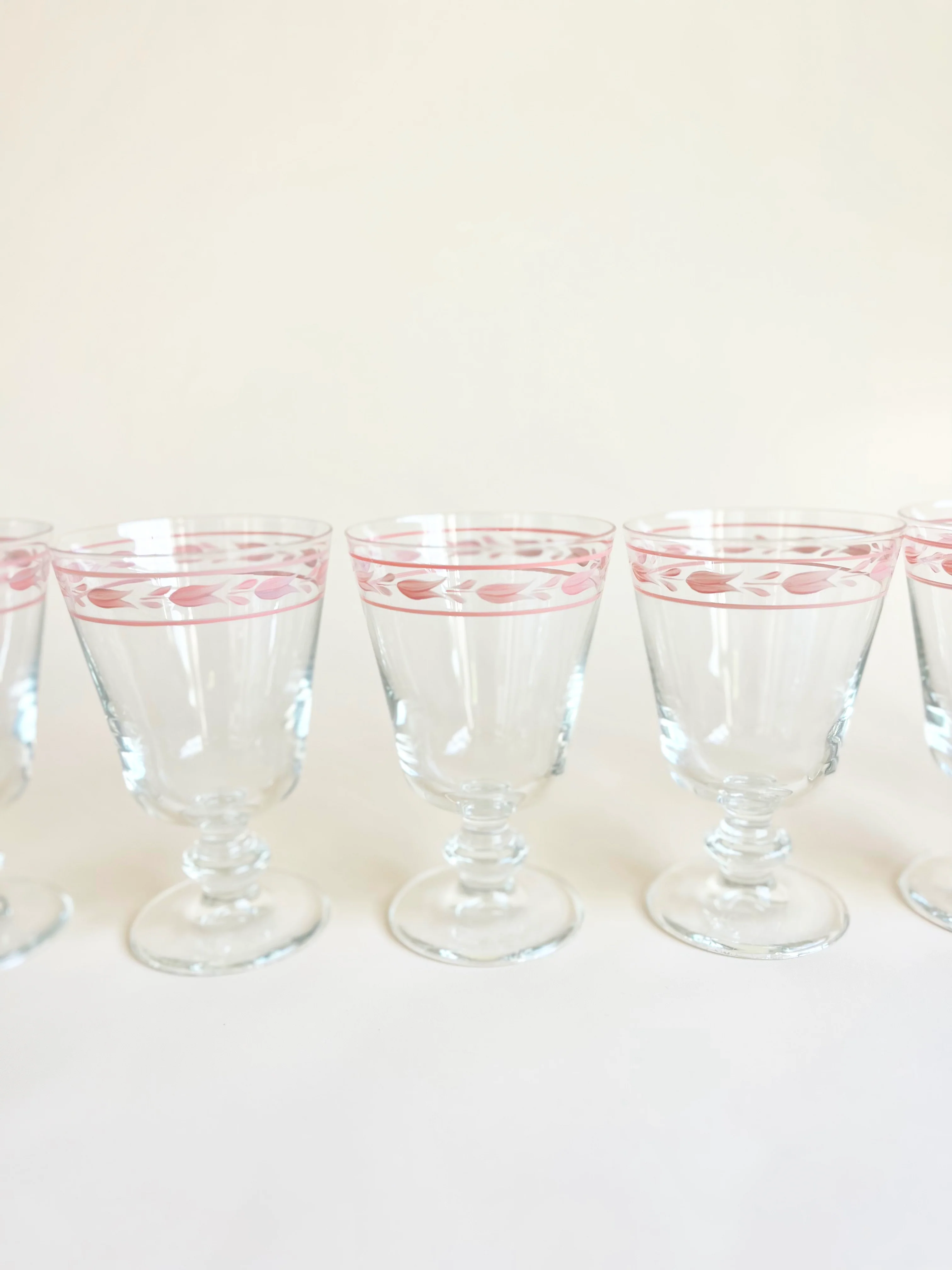 Sainte Marie Wine Glass - Rosa - S/6 - Image 2