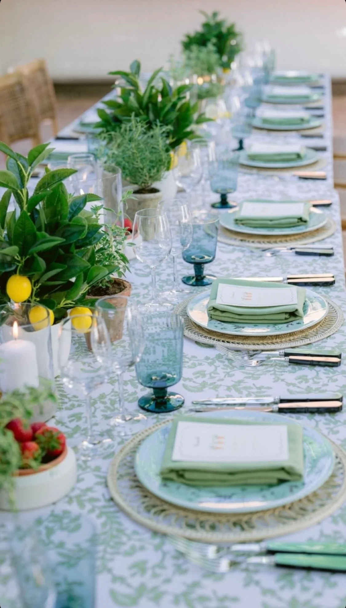 Sirena Celadon Dinner Plate- S/4 - Image 3
