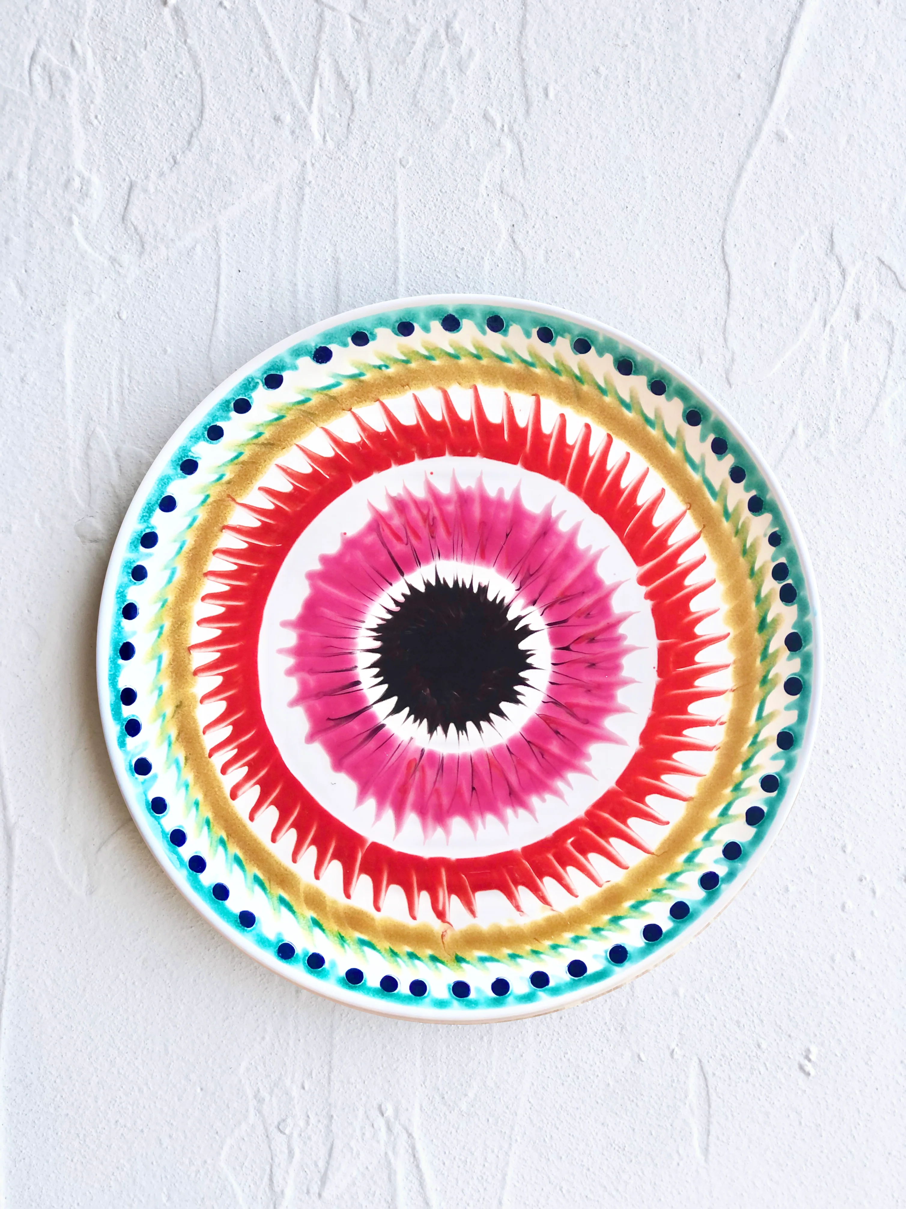 Spiral Nicola Plate - Rainbow - S/4