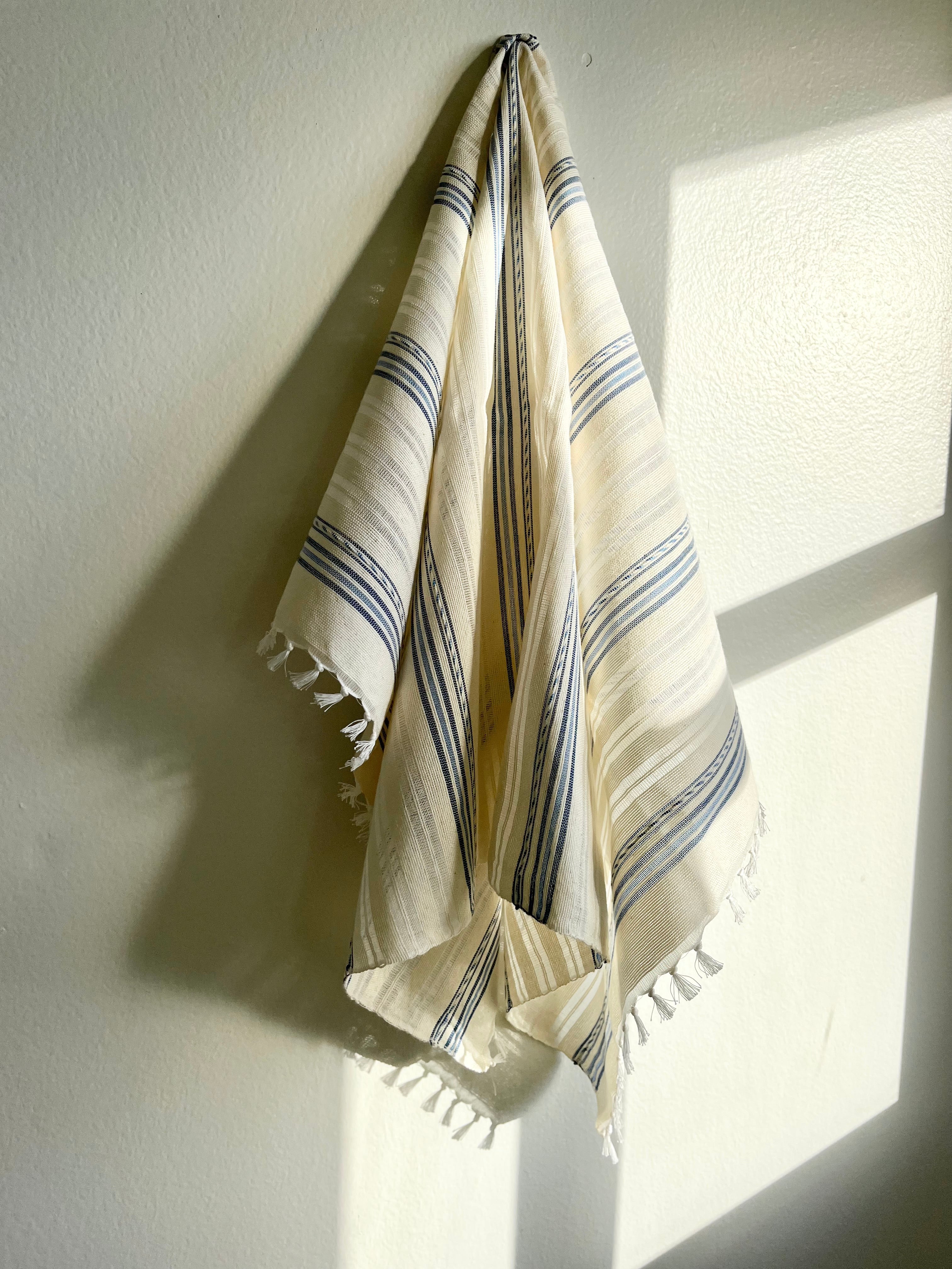 Susanna Kitchen Towel - Image 4