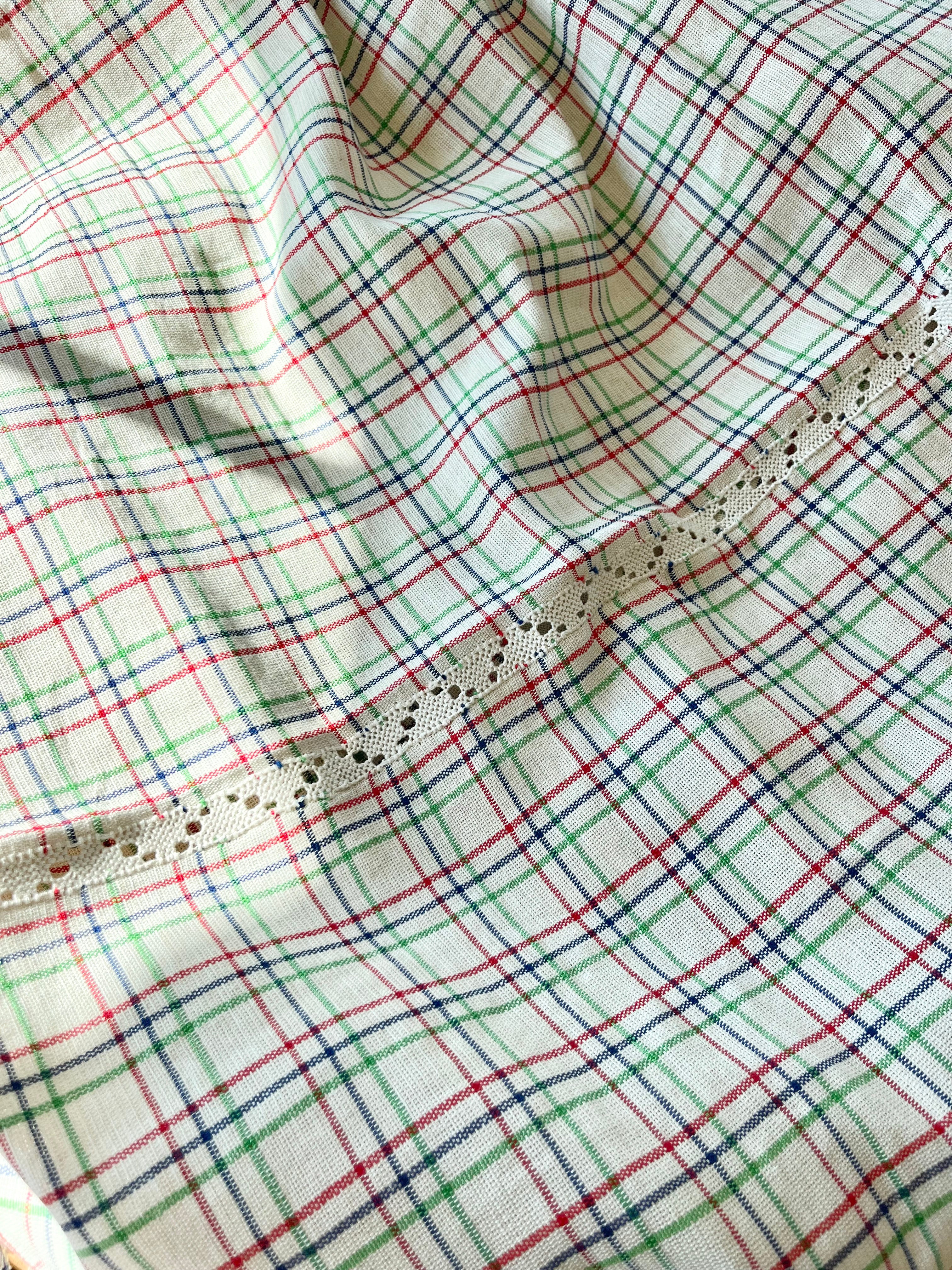 Tereze Tablecloth - Image 3