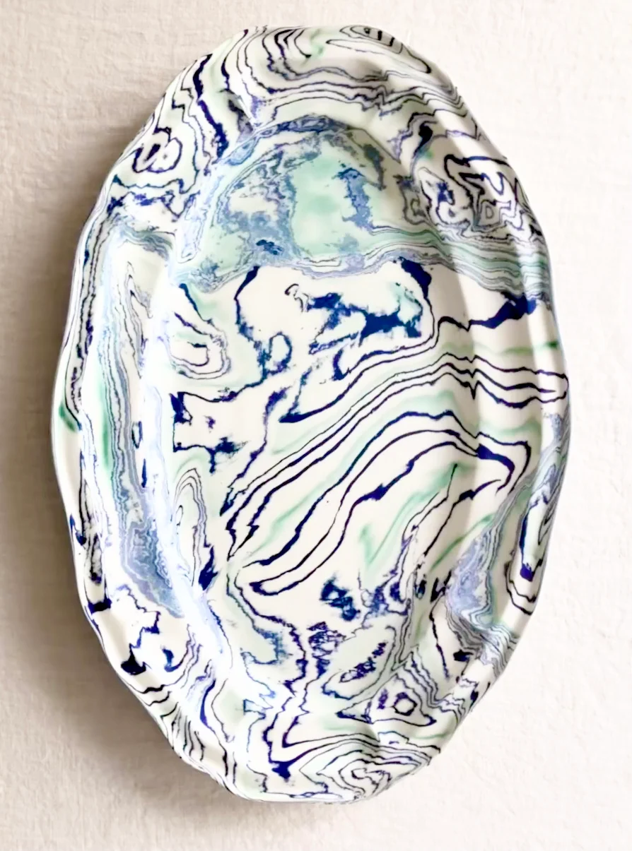 Terre Mêlée Scalloped Platter - Pacifica