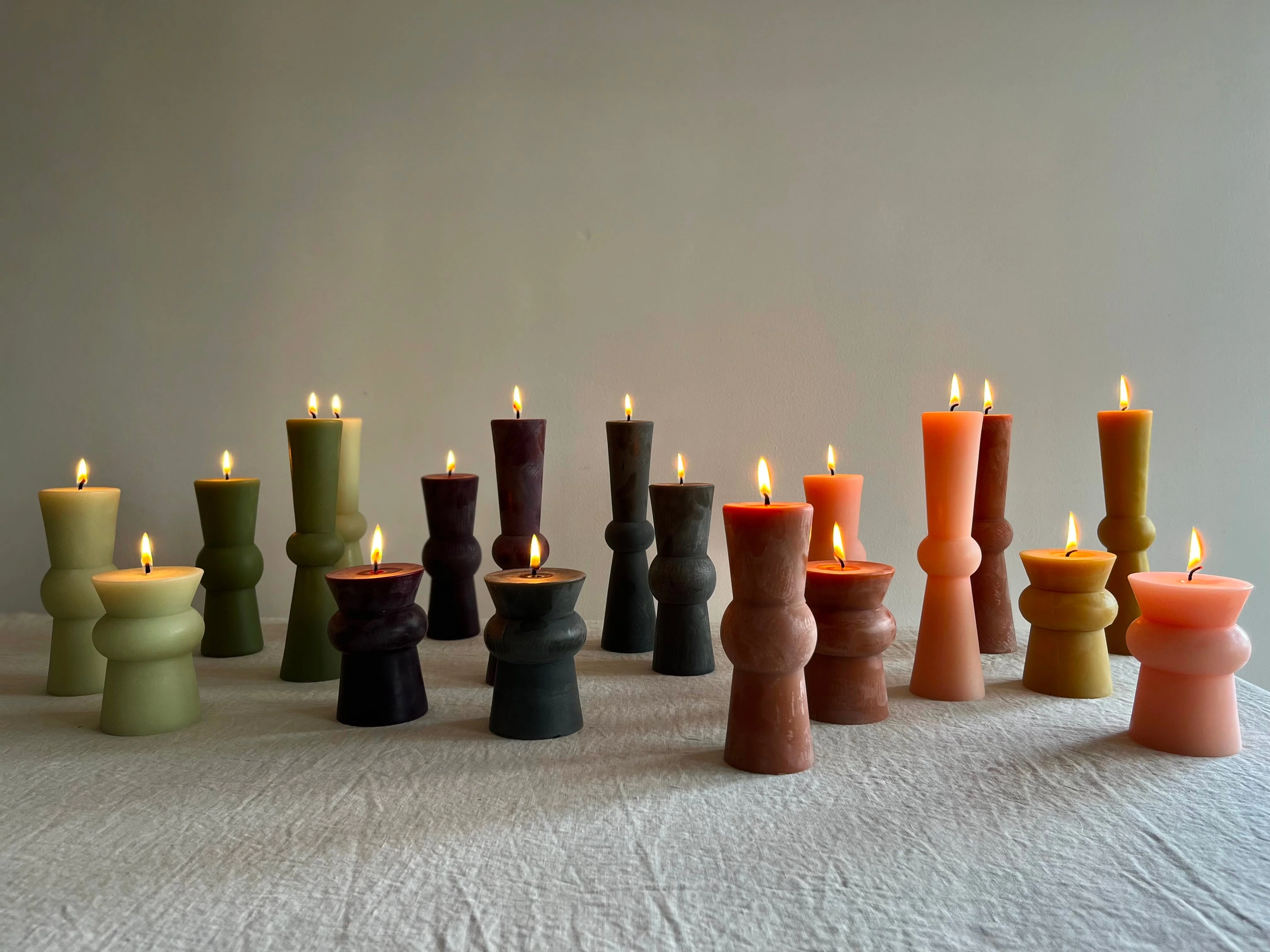 Totem Pillar Candle - Small Seaweed - Image 3