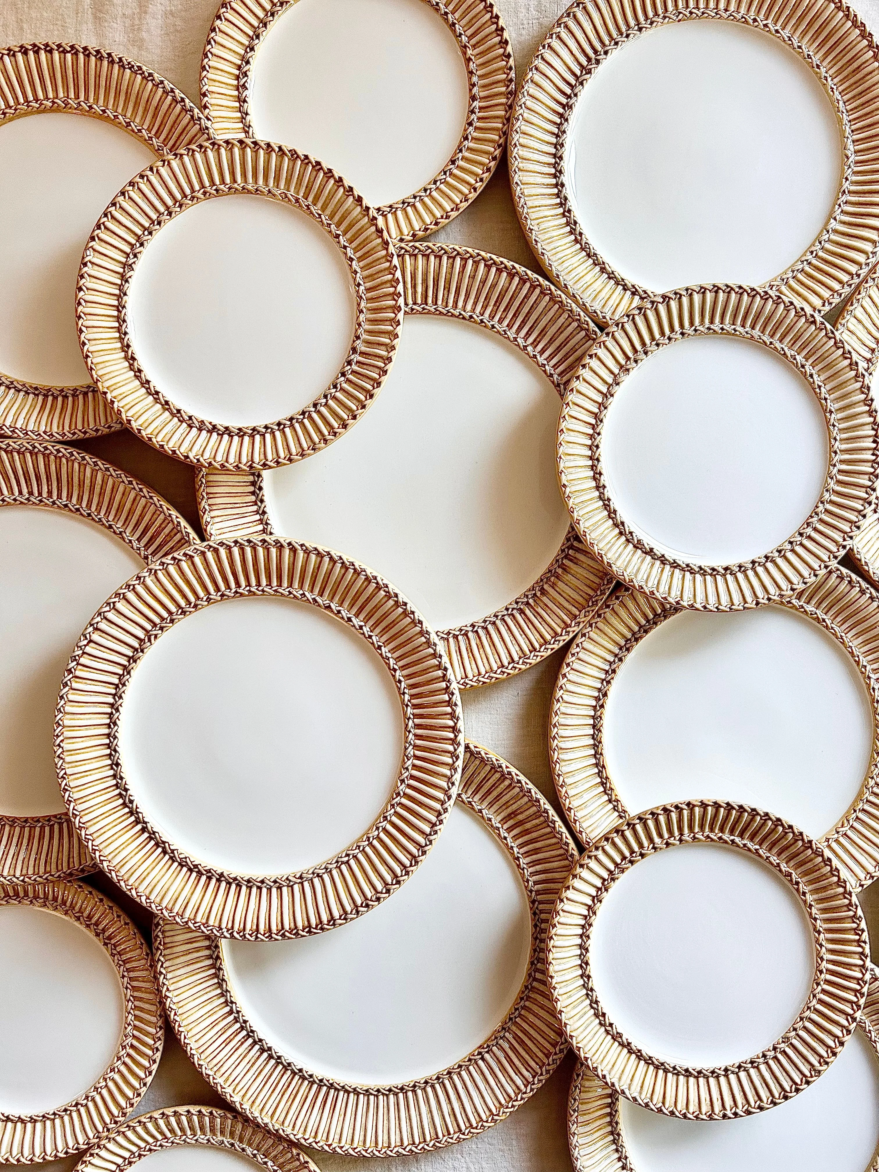 Treccia Dinner Plate - Natural - Image 6
